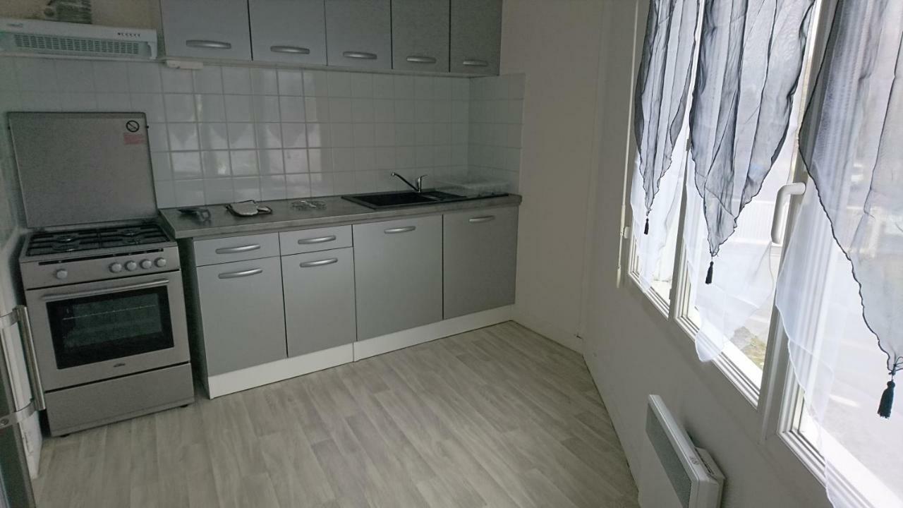 Appartement De 79 M² A 500 Metres De La Cure Jonzac Eksteriør bilde
